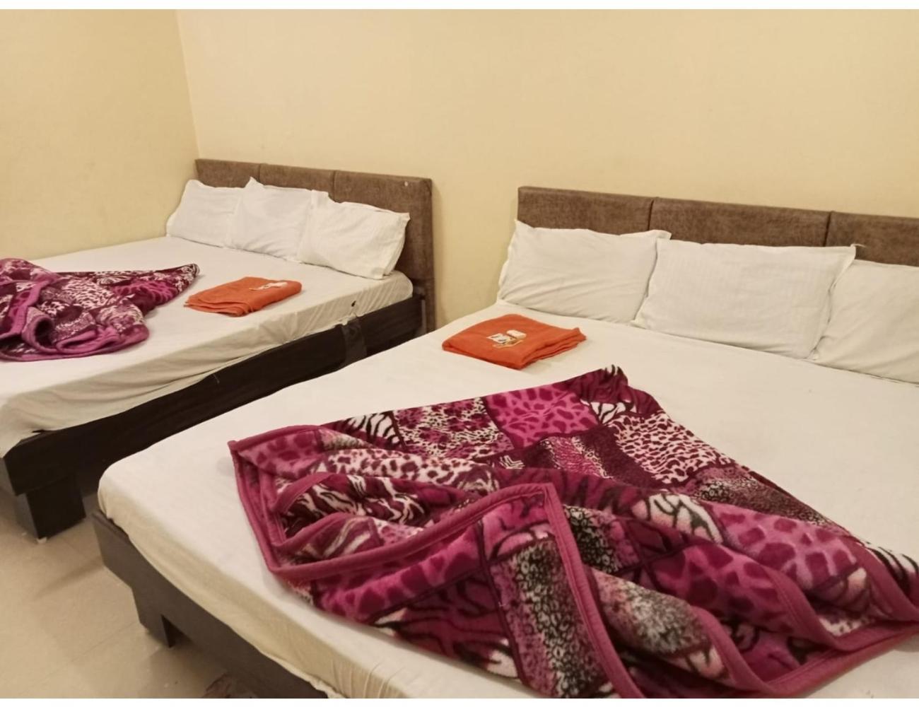 Hotel Mahakal Vishram, Ujjain Exterior photo